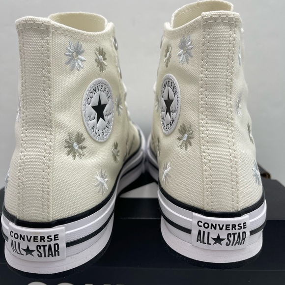 Converse WMNS Cream High-Top
CTAS EVA LIFT HI
EGRET/WHITE/PALE SURPLUS Sneakers - Picture 9 of 16